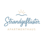 Logo Strandgeflüster mit Sonne und einer Welle